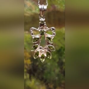 Peridot and .925 Silver Leaf Pendant Necklace